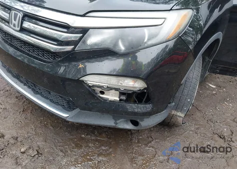 2017 Honda Pilot Touring из США, поврежденный, VIN 5FNYF5H92HB018918